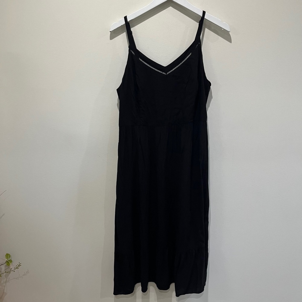 Old Navy Cami Dress Women XL Black Smocked Tiered Rayon Summer Beachy Casual